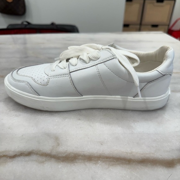 Sam Edelman sneaker - Picture 6 of 11